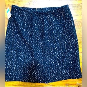 NWT  J McLAUGHLIN Blue & Silver Tweed Skirt   Size 4  $185